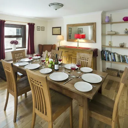 Ellwood House * Caldbeck